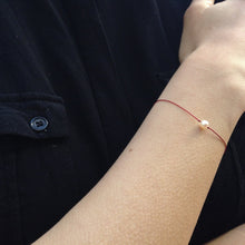 Load image into Gallery viewer, Akoya bracelet